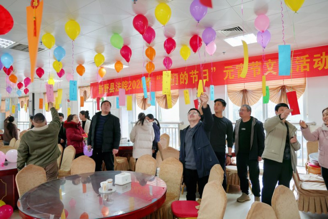 元宵花灯映法徽 妙语猜谜庆团圆 ——新野县法院举办2026年“我们的节日”元宵节文化活动